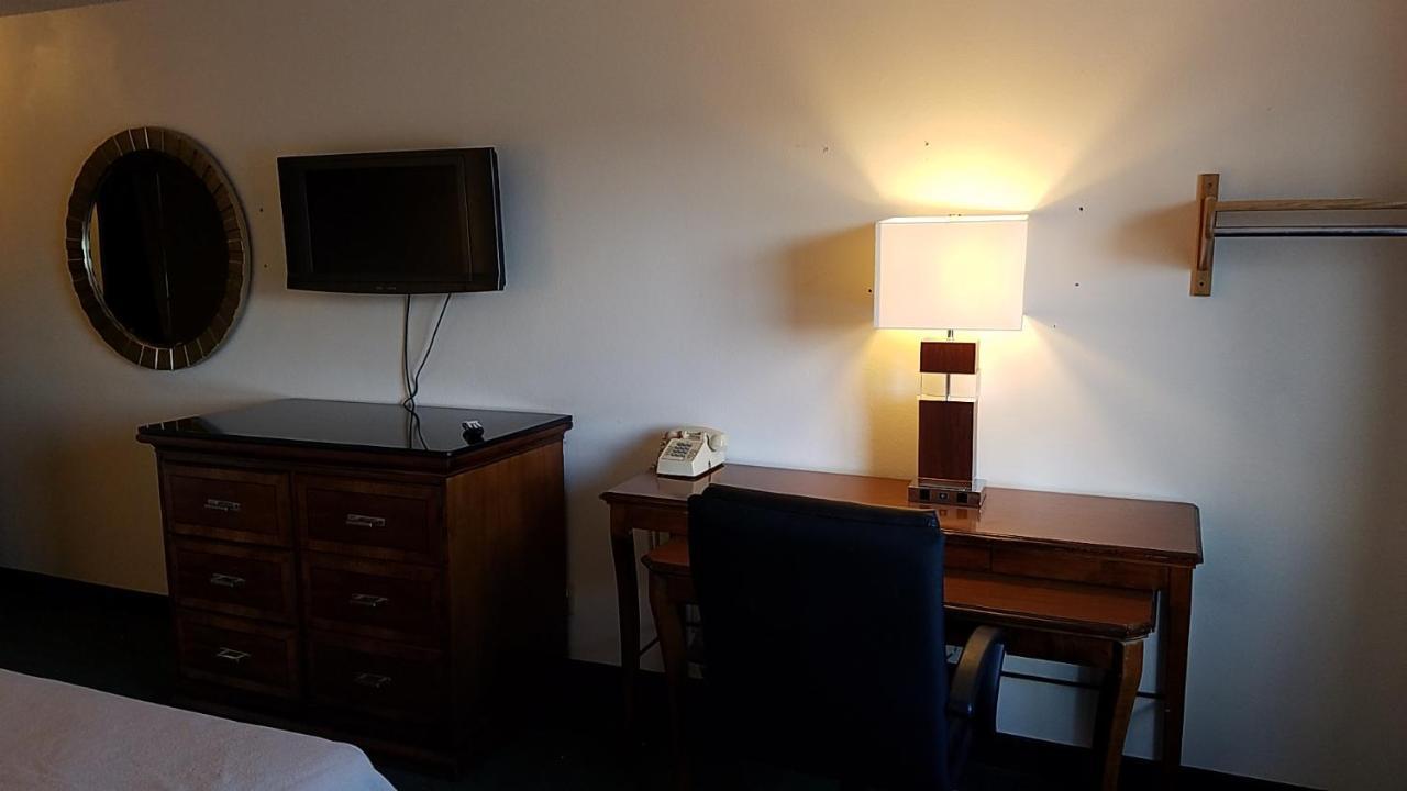 Americas Best Value Inn Zumbrota Екстер'єр фото