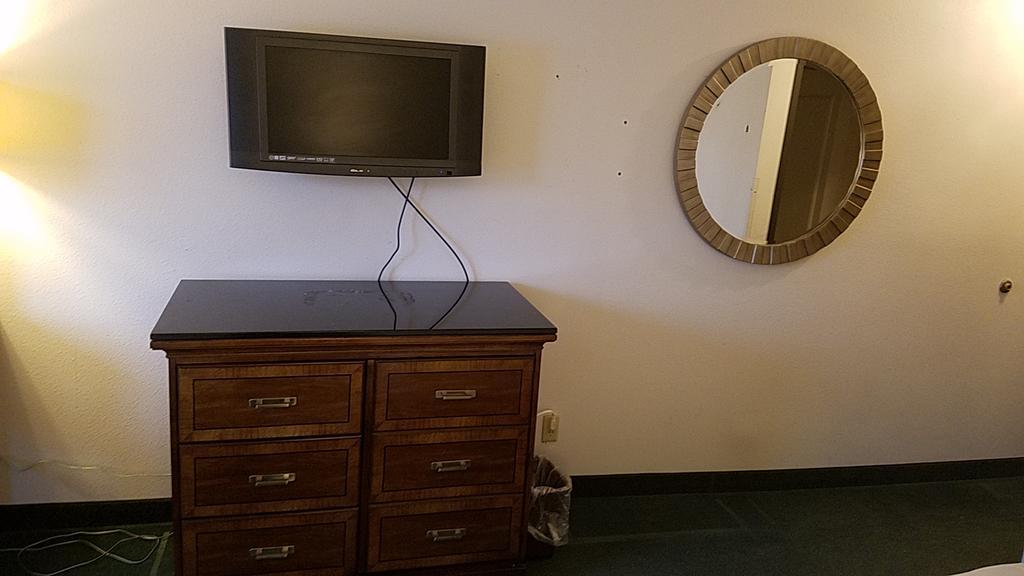 Americas Best Value Inn Zumbrota Екстер'єр фото