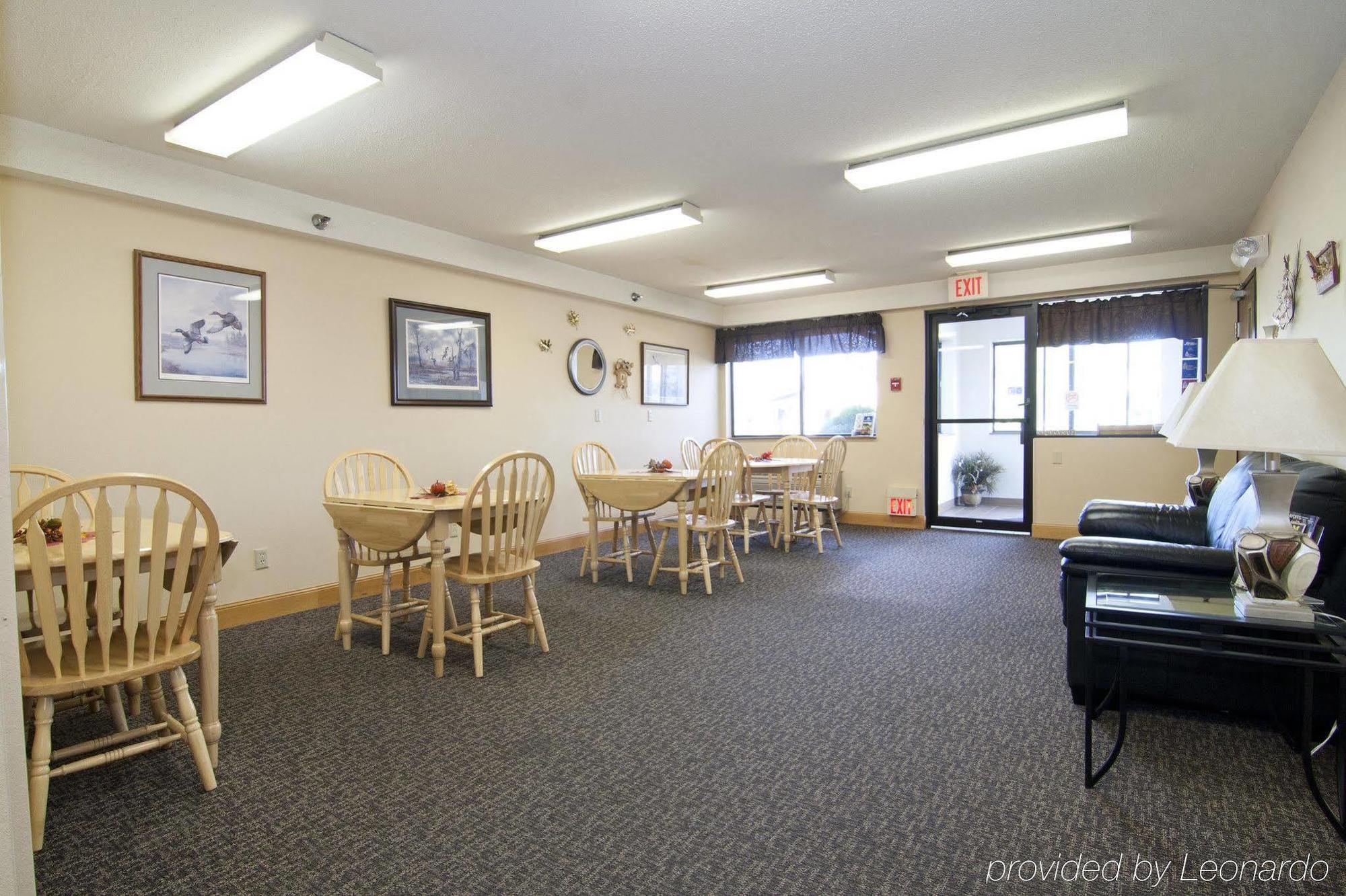 Americas Best Value Inn Zumbrota Ресторан фото
