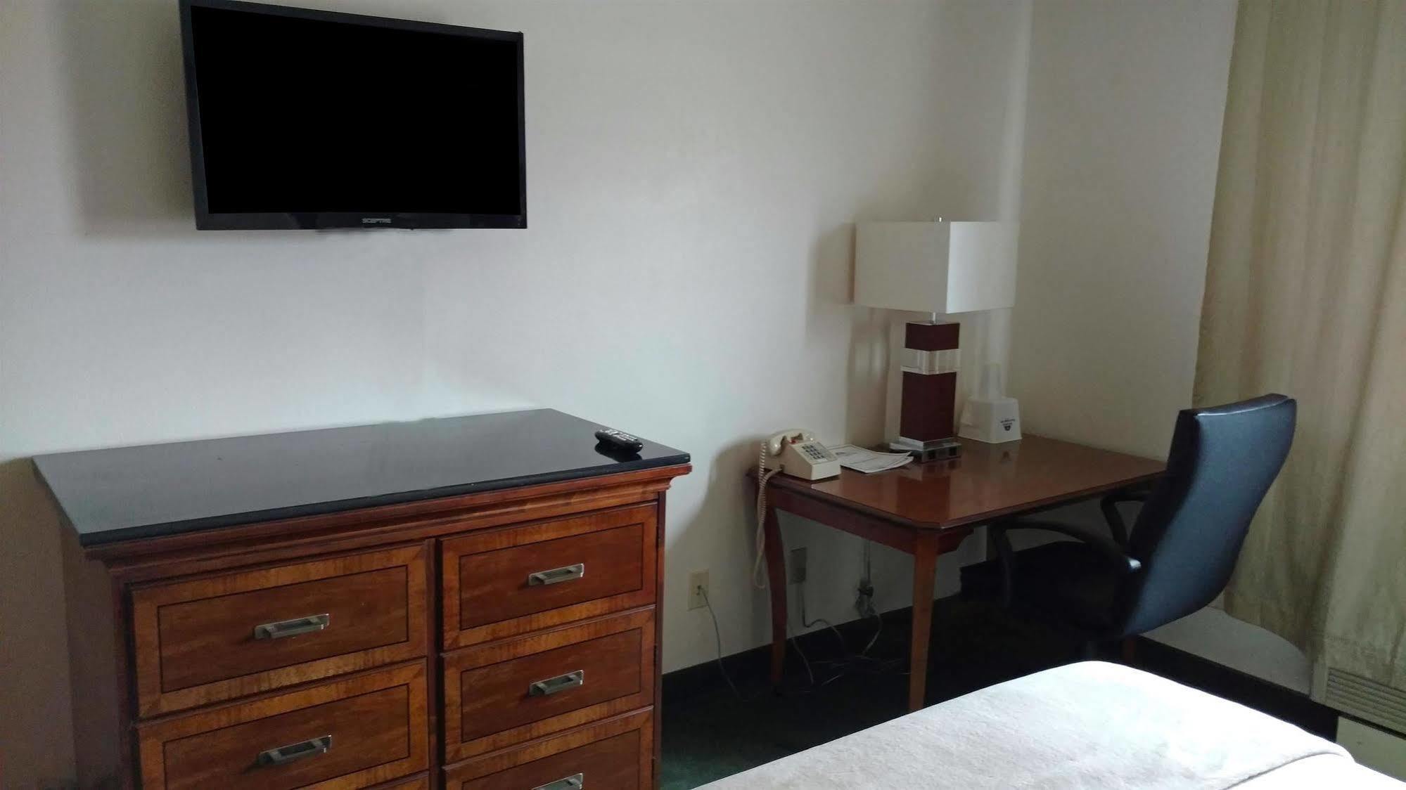 Americas Best Value Inn Zumbrota Екстер'єр фото